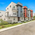 Beautiful Townhouse In A Gated Community
