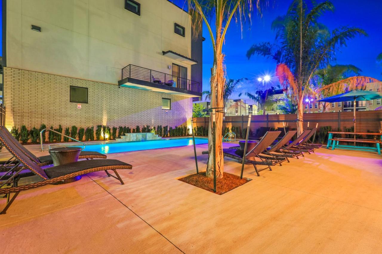 Beautiful Townhouse In A Gated Community Holiday home New Orleans